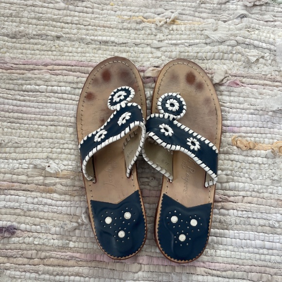 Jack Rogers Navy Blue and White Thong Toe Sandals Size 8 - Picture 4 of 5